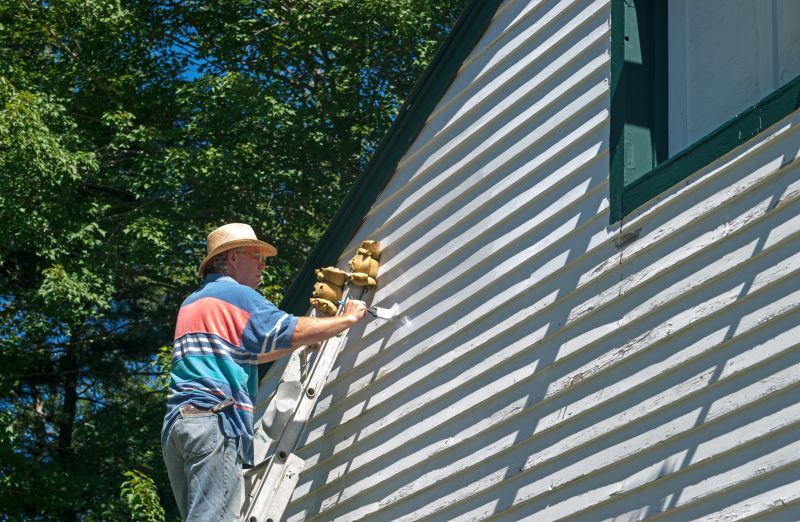 Siding Staining Service in Waco, TX