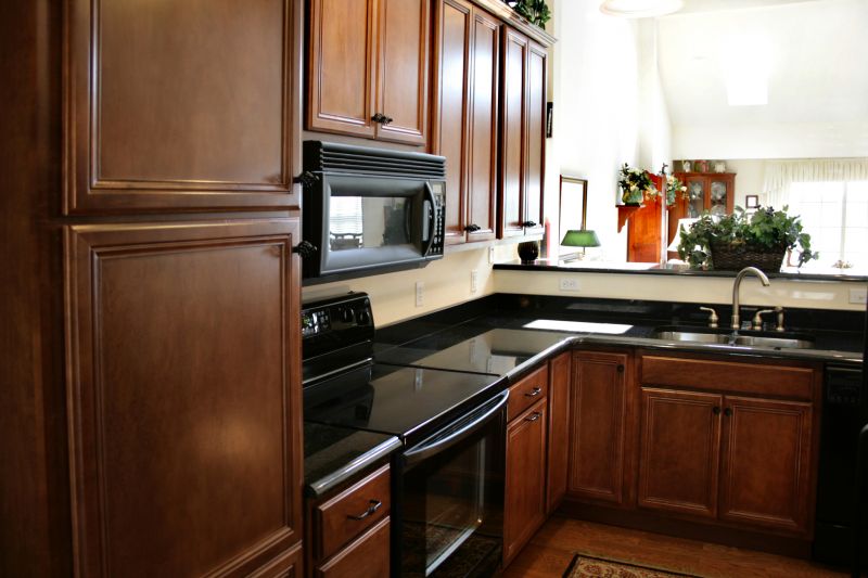 Wood Cabinet Staining in Carmel, IN